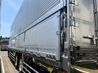 サムネイル 3枚目