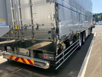 サムネイル 4枚目