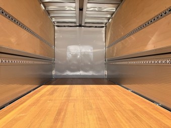 サムネイル 10枚目