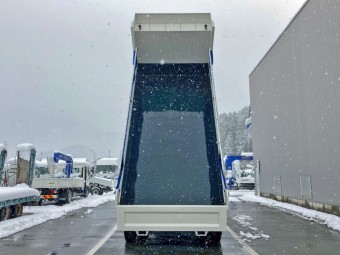 サムネイル 10枚目