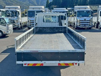 サムネイル 10枚目