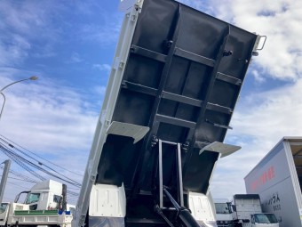 サムネイル 10枚目