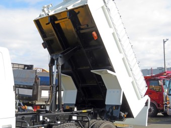 サムネイル 10枚目