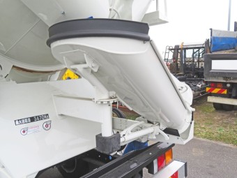 サムネイル 10枚目