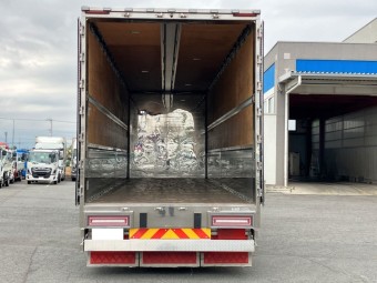 サムネイル 10枚目