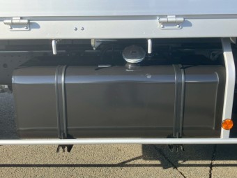 サムネイル 10枚目