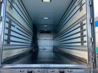 サムネイル 10枚目