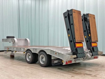 サムネイル 1枚目