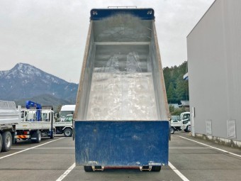 サムネイル 10枚目