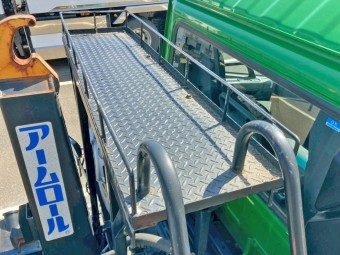 サムネイル 10枚目