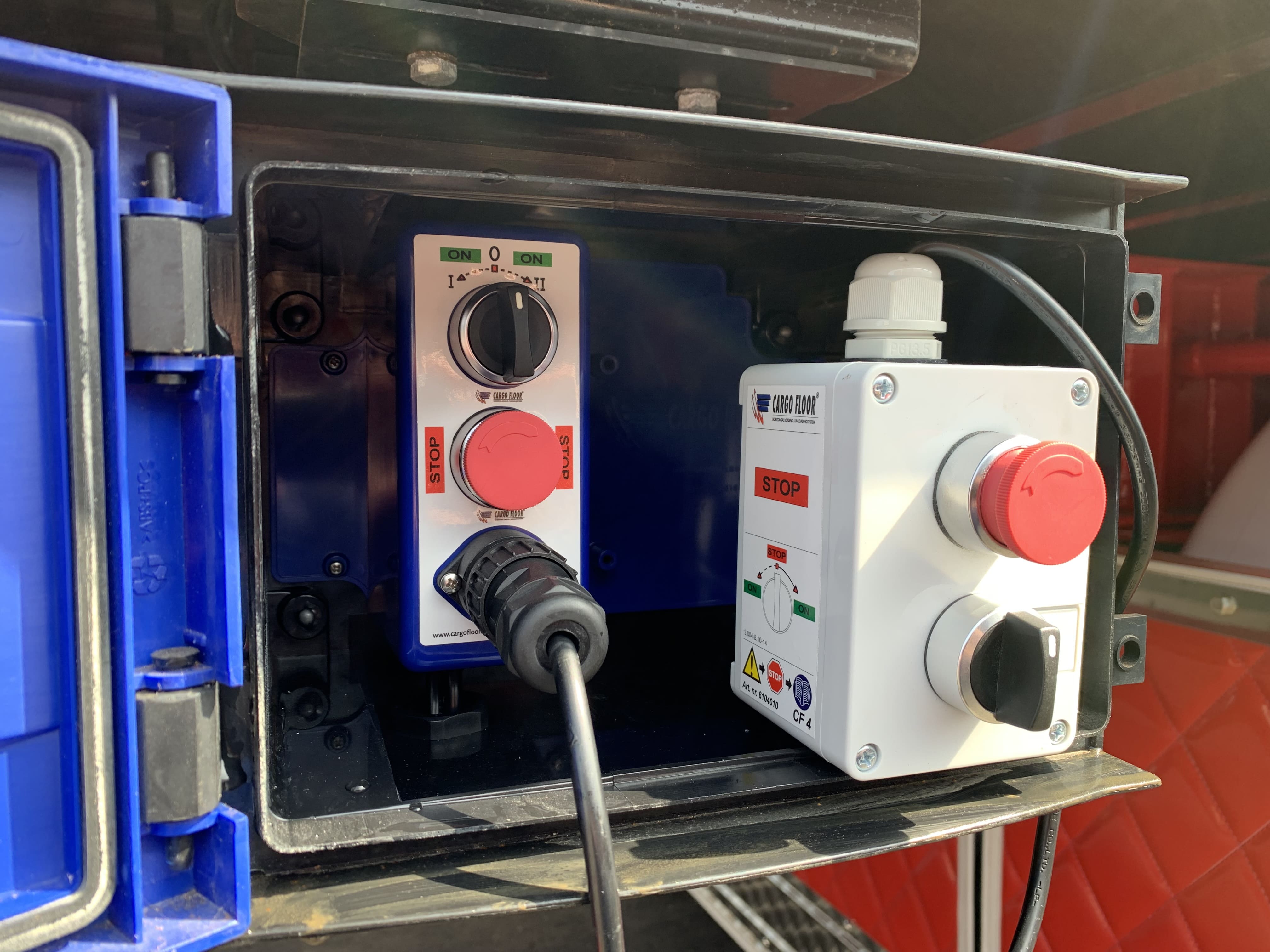 ムービングフロアトレーラ写真5