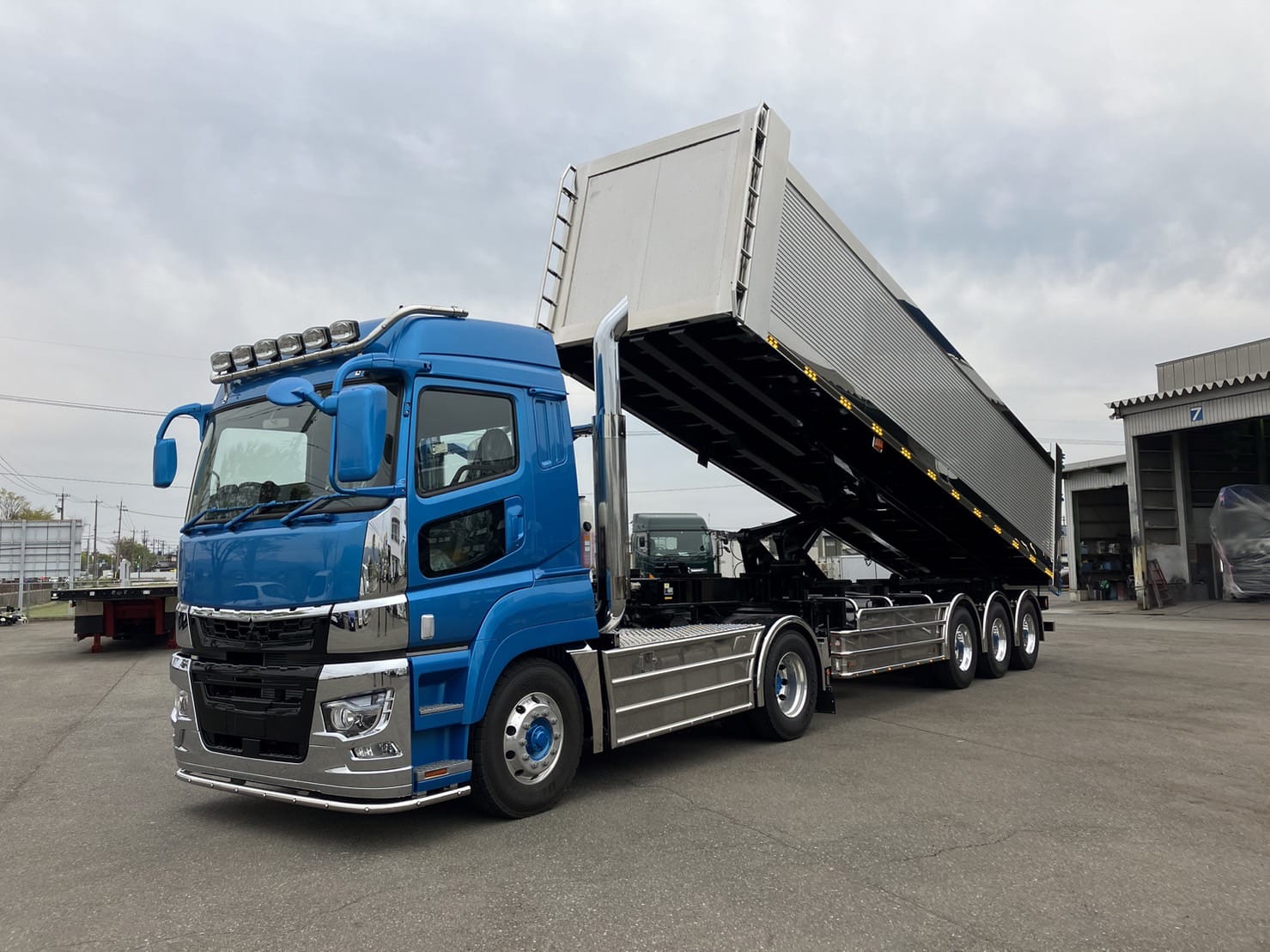 トレーラダンプセット写真1